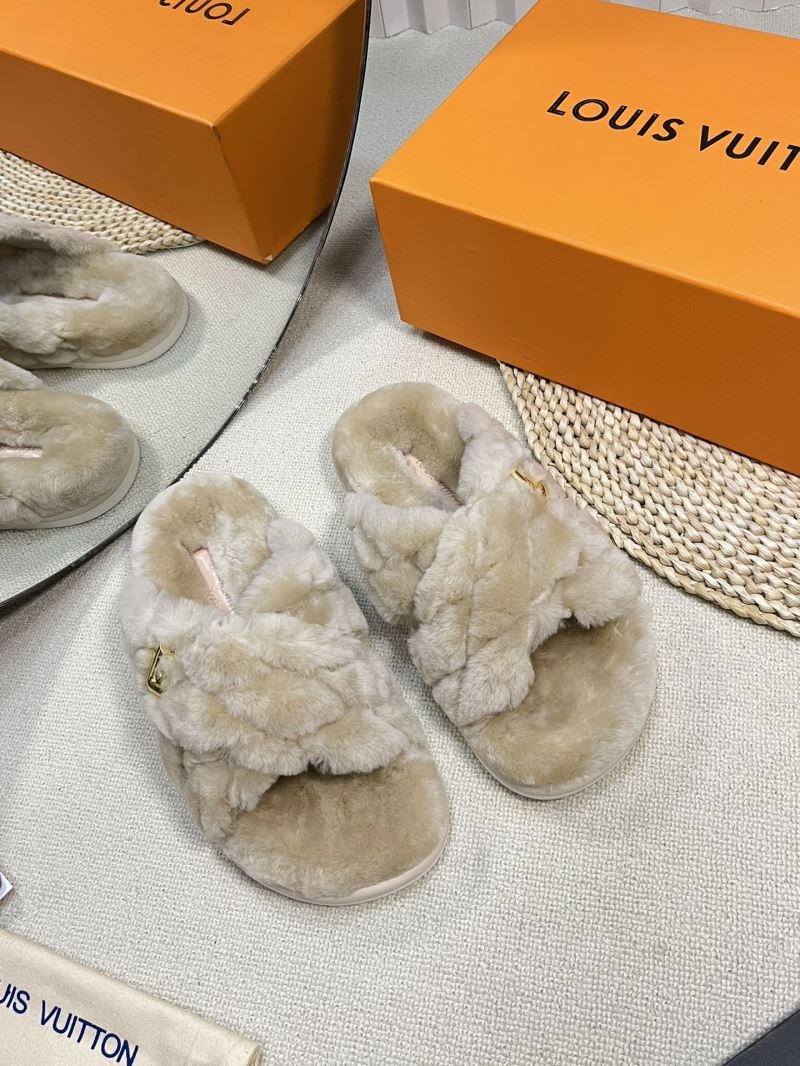 Louis Vuitton Slippers